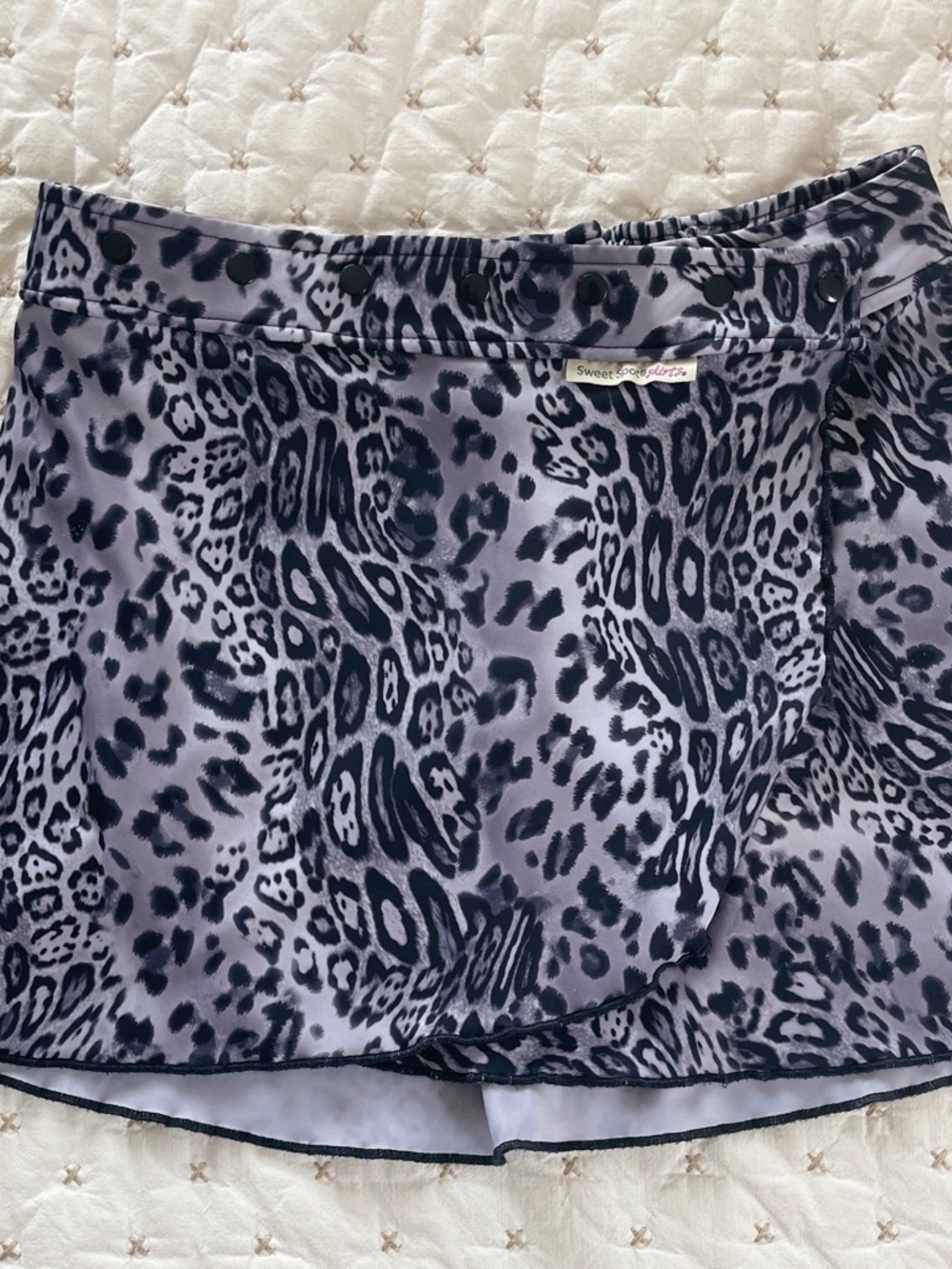 Sweet Spot Skirts - Black & Light Gray Leopard Print Fits Size 2-14